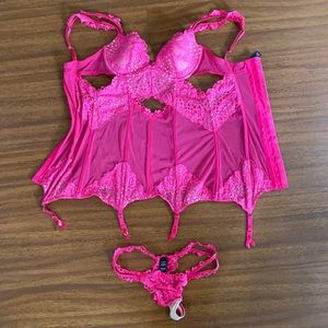 Victoria Secret 34C corset outfit